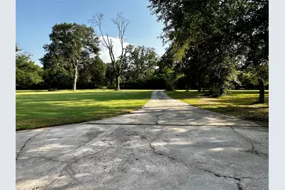 68 White Oak Drive, New Caney, TX 77357 - Photo 1