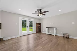 68 White Oak Dr, New Caney, TX 77357 - Photo 10