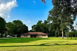 68 White Oak Dr, New Caney, TX 77357 - Photo 2