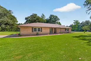 68 White Oak Dr, New Caney, TX 77357 - Photo 4