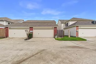 2015 Kemah Village Dr, Kemah, TX 77565 - Photo 36