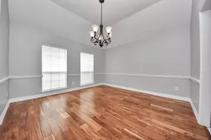 2802 Creek Bend Dr, Friendswood, TX 77546 - Photo 14