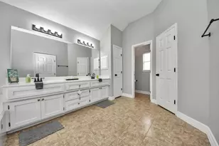 2802 Creek Bend Dr, Friendswood, TX 77546 - Photo 36