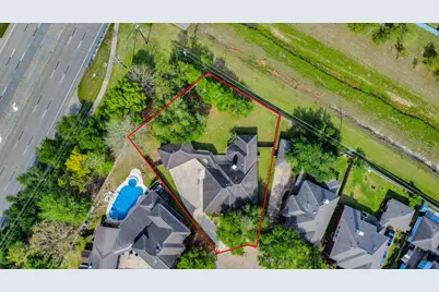 2802 Creek Bend Drive, Friendswood, TX 77546 - Photo 8