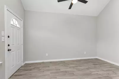 16706 E Hammon, Montgomery, TX 77316 - Photo 8