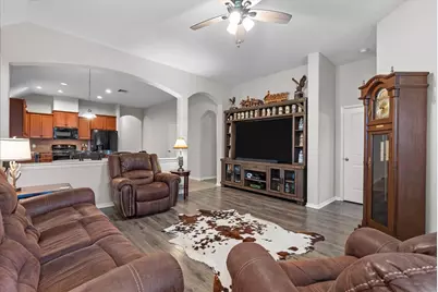 6652 Hawkins Hill Lane, Dickinson, TX 77539 - Photo 22