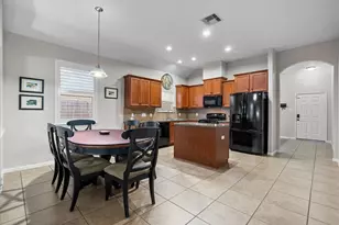 6652 Hawkins Hill Ln, Dickinson, TX 77539 - Photo 12