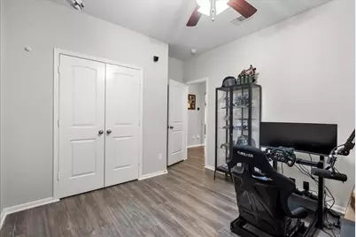 6652 Hawkins Hill Lane, Dickinson, TX 77539 - Photo 32