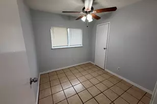 10028 Ridgecoral Dr, Houston, TX 77038 - Photo 10