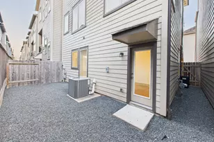 8918 Terrace Pass Dr, Houston, TX 77080 - Photo 32