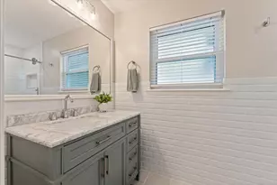 11314 Hillcroft Ave, Houston, TX 77035 - Photo 26