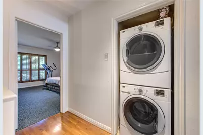2232 S Piney Point Road #110, Houston, TX 77063 - Photo 16