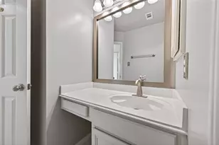 6710 Creek Village Dr, Katy, TX 77449 - Photo 32