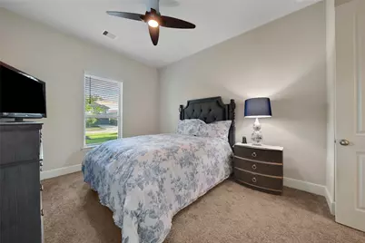 15527 Salmon Springs Drive, Conroe, TX 77302 - Photo 32