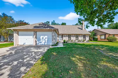 813 Lakeview Drive, Sugar Land, TX 77498 - Photo 6