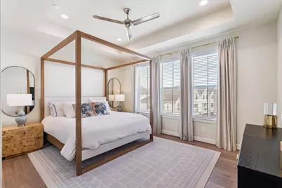 6211 Brighton Oaks Lane, Houston, TX 77008 - Photo 4