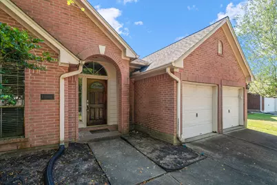 14010 Jade Meadow Court, Houston, TX 77062 - Photo 2