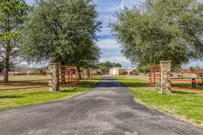677 Grubbs Road, Sealy, TX 77474 - Photo 2