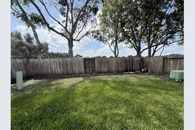 13607 Padgett Drive, Sugar Land, TX 77498 - Photo 14
