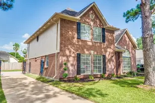 4807 Eagle Trail Dr, Houston, TX 77084 - Photo 2