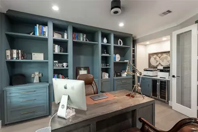 3811 Lakeridge Canyon Drive, Sugar Land, TX 77498 - Photo 20