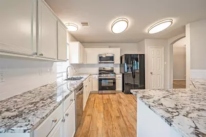 6103 Branch Lake Drive, Houston, TX 77066 - Photo 18