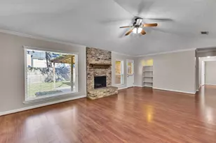 8318 Amurwood Dr, Tomball, TX 77375 - Photo 10