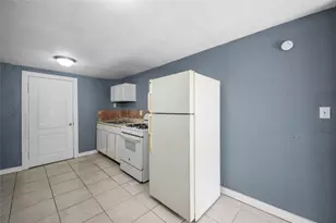 2631 Oakcliff St, Houston, TX 77023 - Photo 1