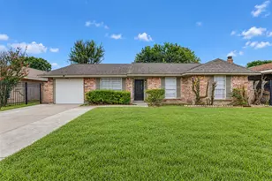 946 Francitas Dr, Houston, TX 77038 - Photo 1