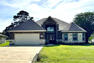 105 Coral Gables, Trinity, TX 75862 - Photo 1