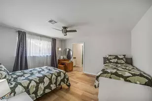 6215 Queensloch Dr, Houston, TX 77096 - Photo 32