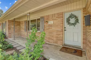 867 Judiway St, Houston, TX 77018 - Photo 2