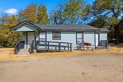 906 W Martin Luther King Jr Street, Bryan, TX 77803 - Photo 2