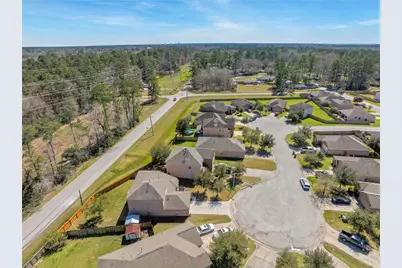 305 Crooked Pine Court, Conroe, TX 77304 - Photo 2