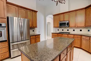 3327 River Bend Dr, Rosenberg, TX 77471 - Photo 10
