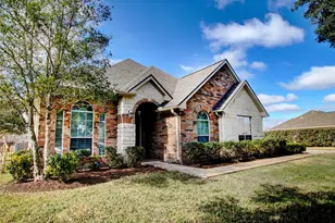 3327 River Bend Dr, Rosenberg, TX 77471 - Photo 4