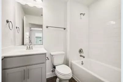 19 Greenbriar Loop, Angleton, TX 77515 - Photo 6