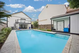 1420 Indiana St, Houston, TX 77006 - Photo 4