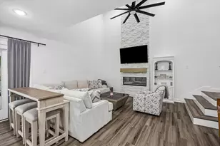 1420 Indiana St, Houston, TX 77006 - Photo 10