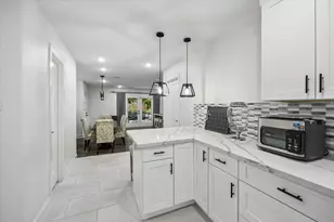 1420 Indiana St, Houston, TX 77006 - Photo 16