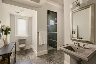 2012 Harvard St, Houston, TX 77008 - Photo 22