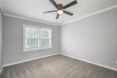 609 Hurst Street, Angleton, TX 77515 - Photo 30