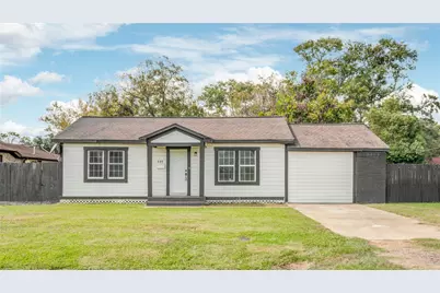 609 Hurst Street, Angleton, TX 77515 - Photo 2