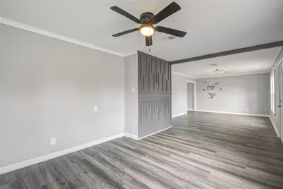 609 Hurst Street, Angleton, TX 77515 - Photo 8