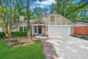 43 E Lance Leaf Rd, The Woodlands, TX 77381 - Photo 2