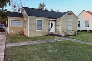 10523 Oswego St, Houston, TX 77029 - Photo 2