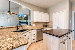 4107 E Baden Oaks Dr, Pearland, TX 77581 - Photo 18