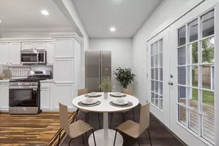 1124 Dunbar St, Houston, TX 77009 - Photo 10