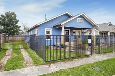 1124 Dunbar Street, Houston, TX 77009 - Photo 2