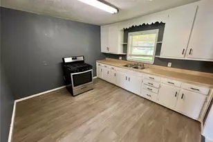 231 Moore St, Richwood, TX 77531 - Photo 6